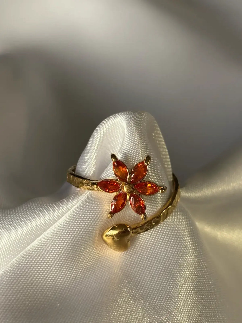 Bague ajustable fleur et cœur,