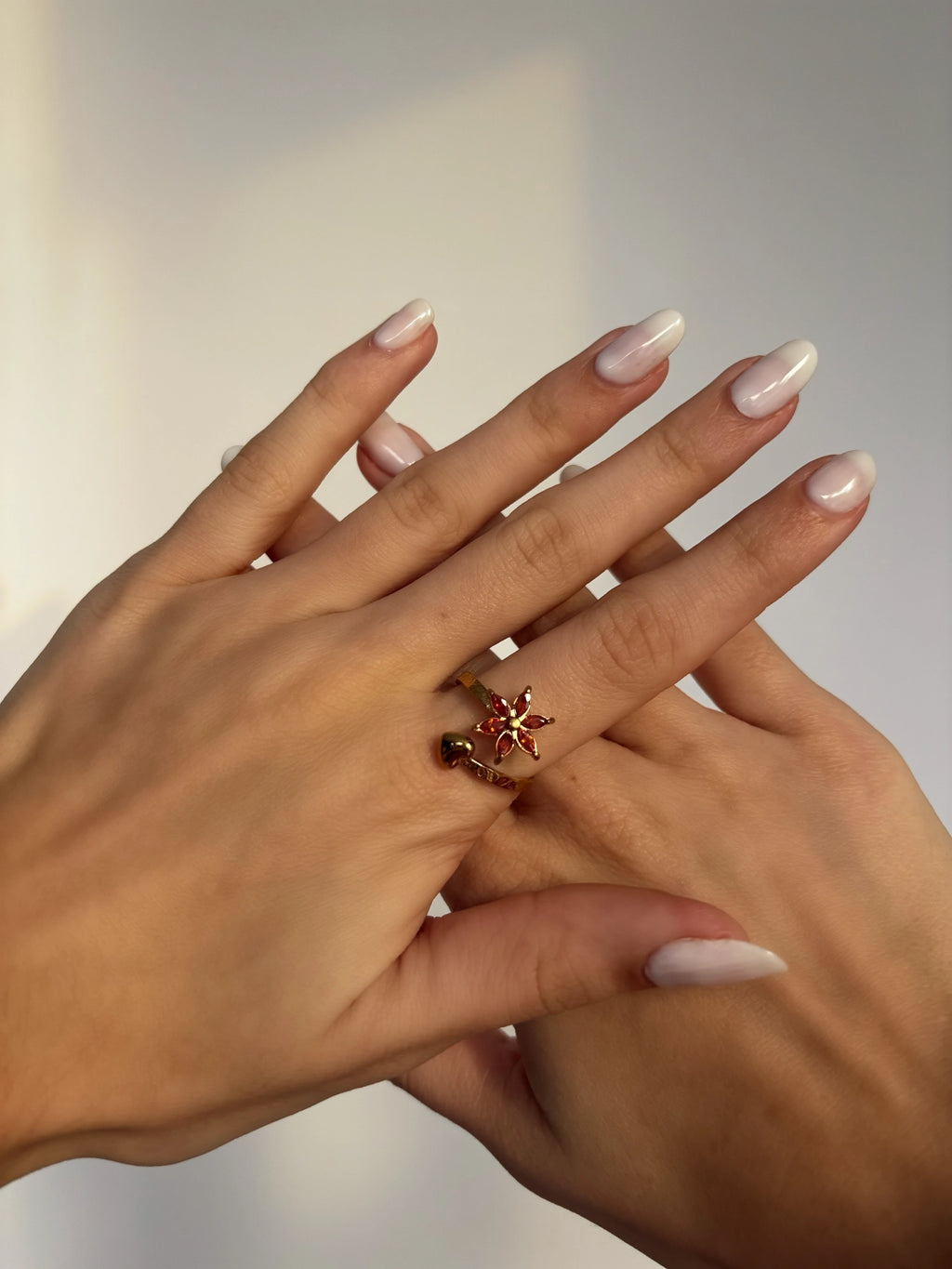 Bague ajustable fleur et cœur,