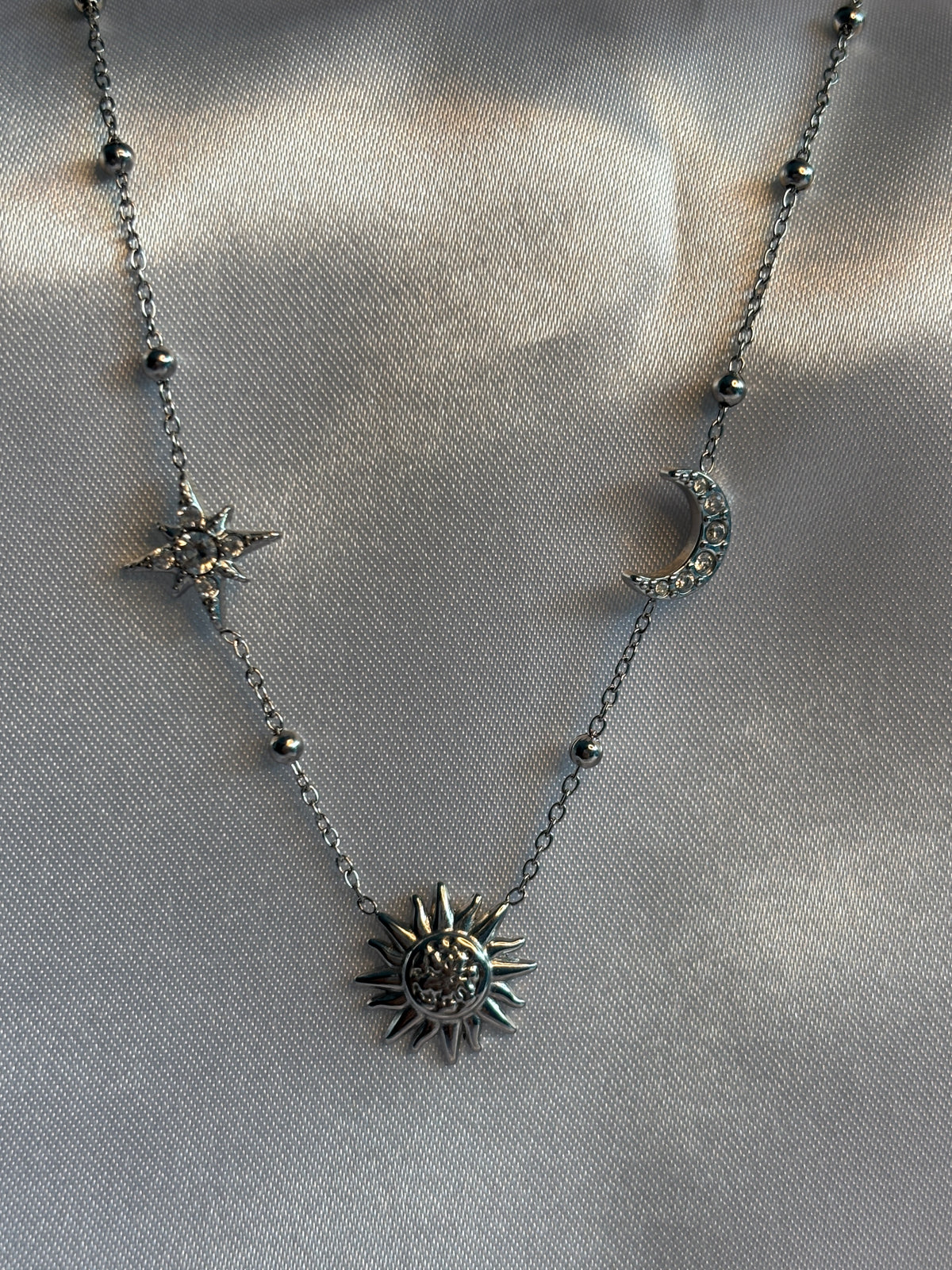 Collier Lunéa