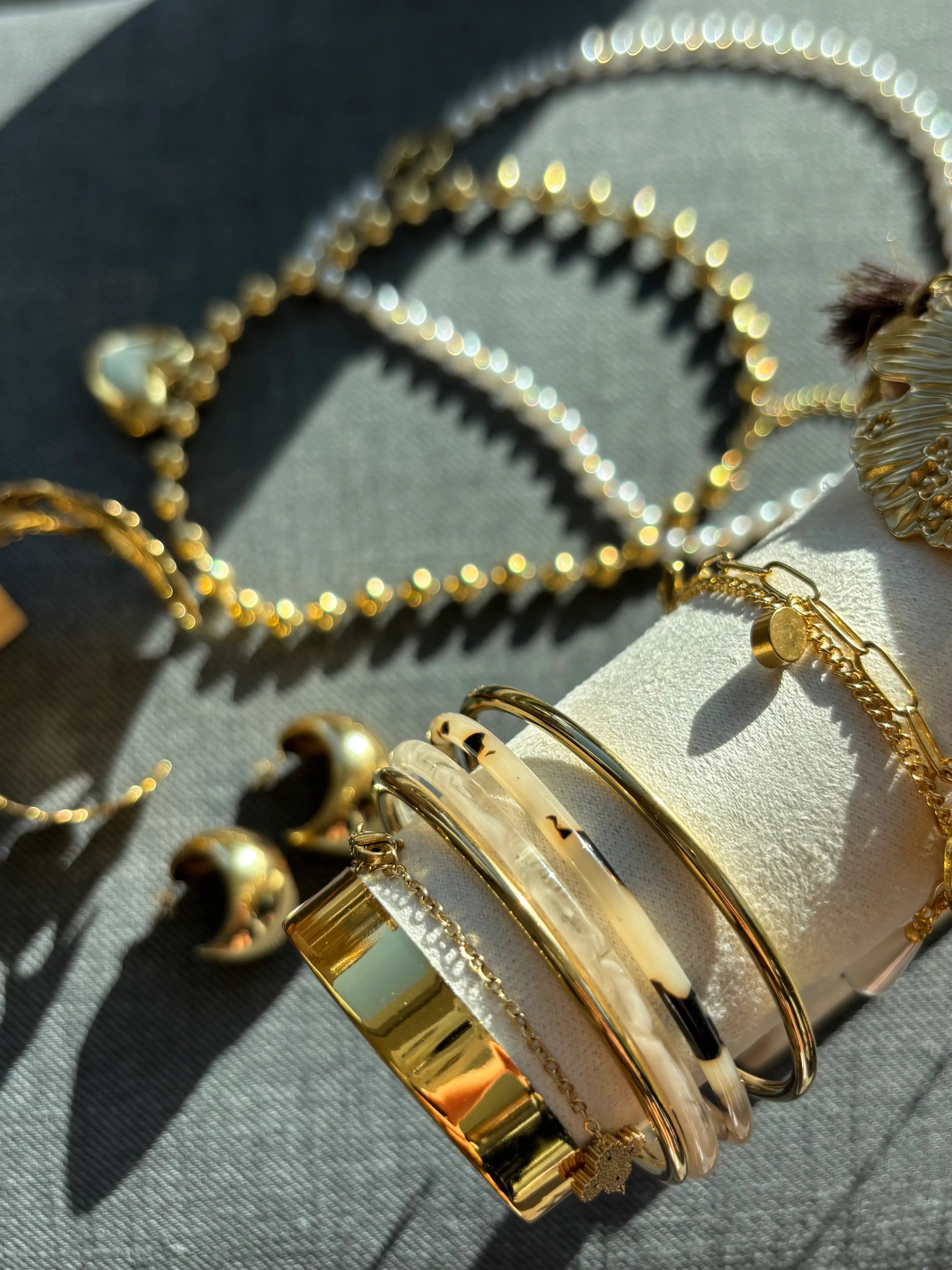 bracelets
