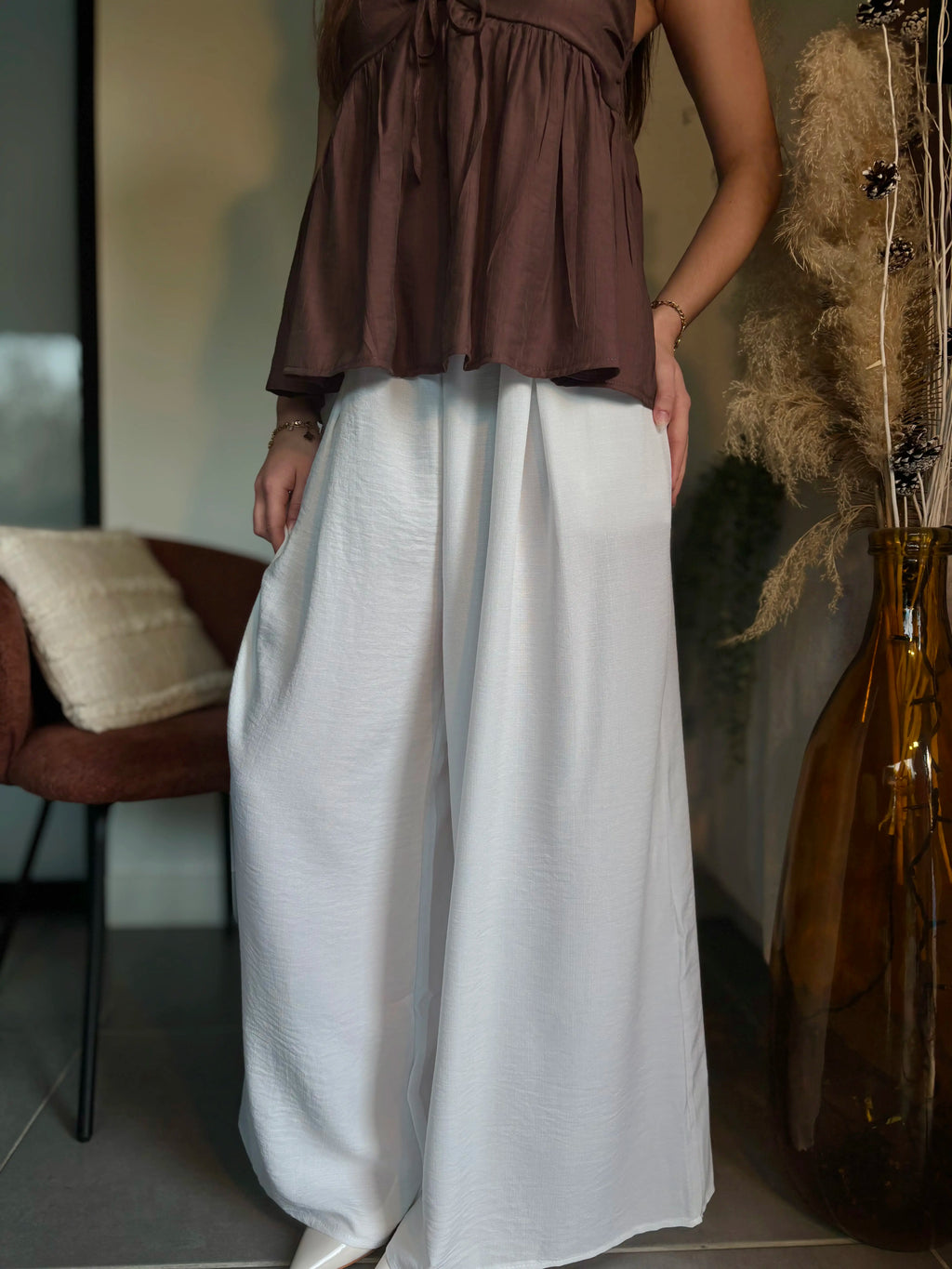 Pantalon fluide qui allie confort absolu et allure sophistiquée