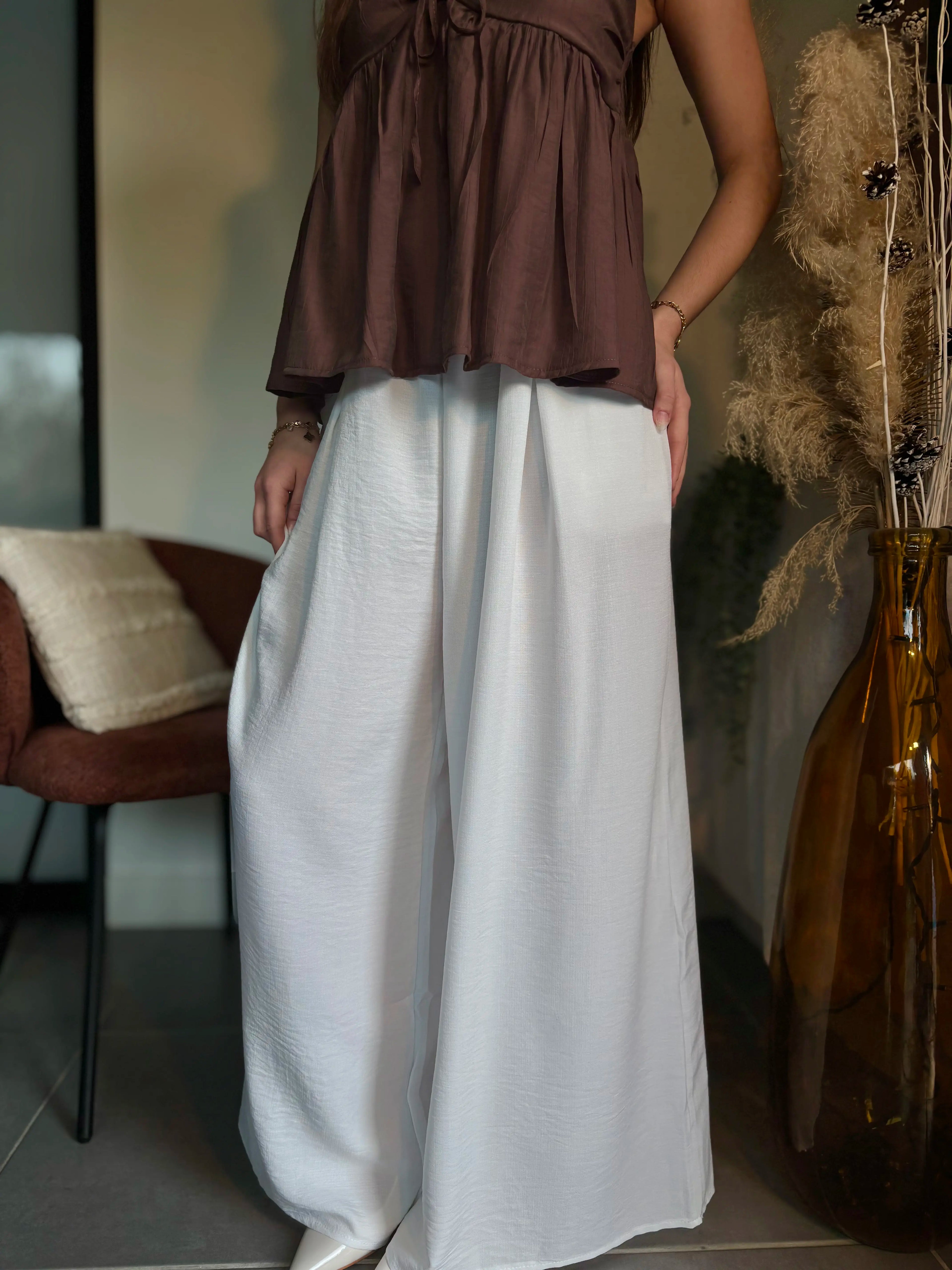 Pantalon fluide qui allie confort absolu et allure sophistiquée