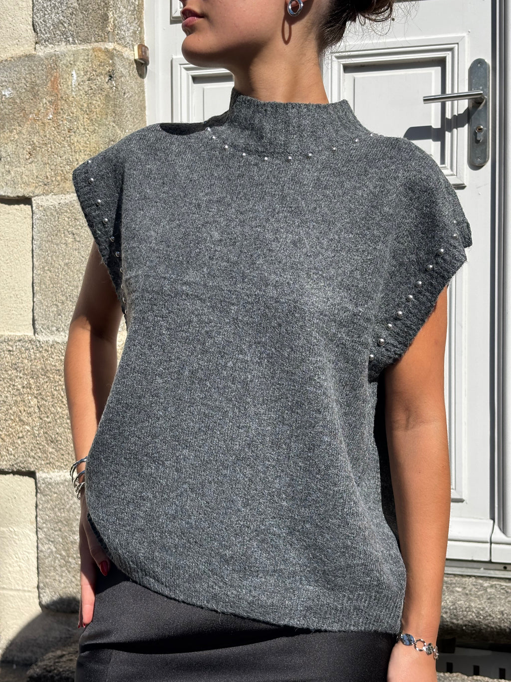 Pull sans manches gris