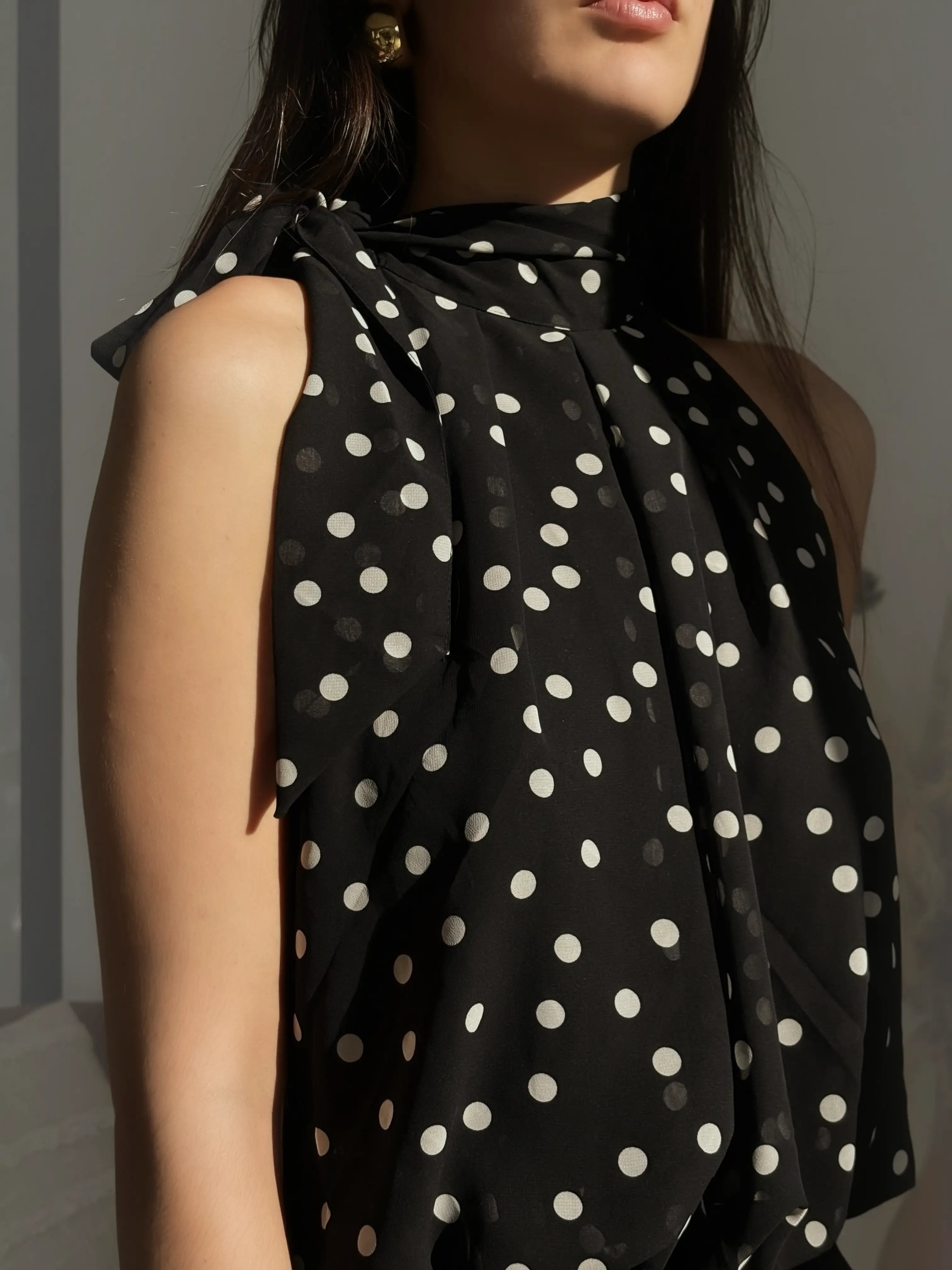 Top à pois avec noeud